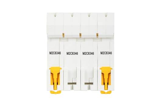 ARMAT Автоматический выключатель M06N 4P C 63А IEK