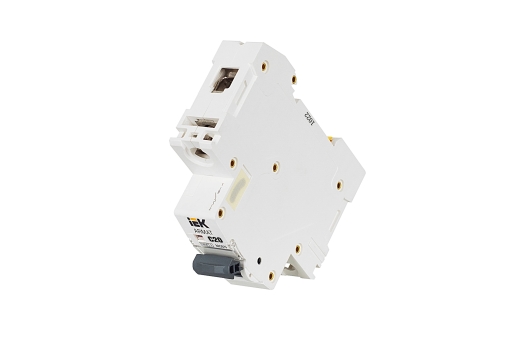 ARMAT Автоматический выключатель M06N 1P C 20А IEK