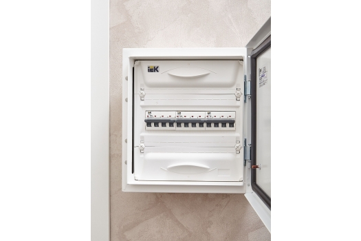 ARMAT Автоматический выключатель M06N 4P C 25А IEK