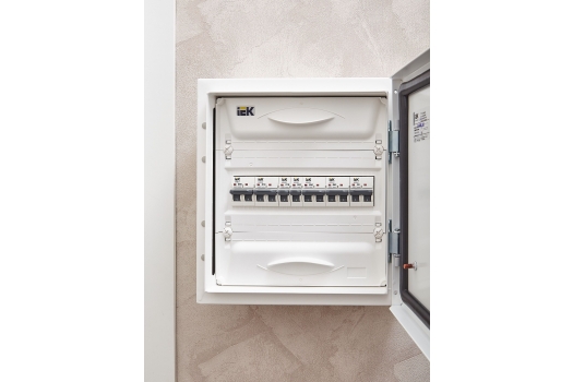 ARMAT Автоматический выключатель M06N 1P D 32А IEK