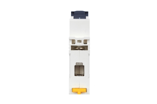 ARMAT Автоматический выключатель M06N 1P C 20А IEK