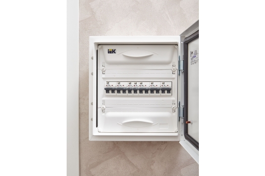 ARMAT Автоматический выключатель M06N 1P B 6А IEK